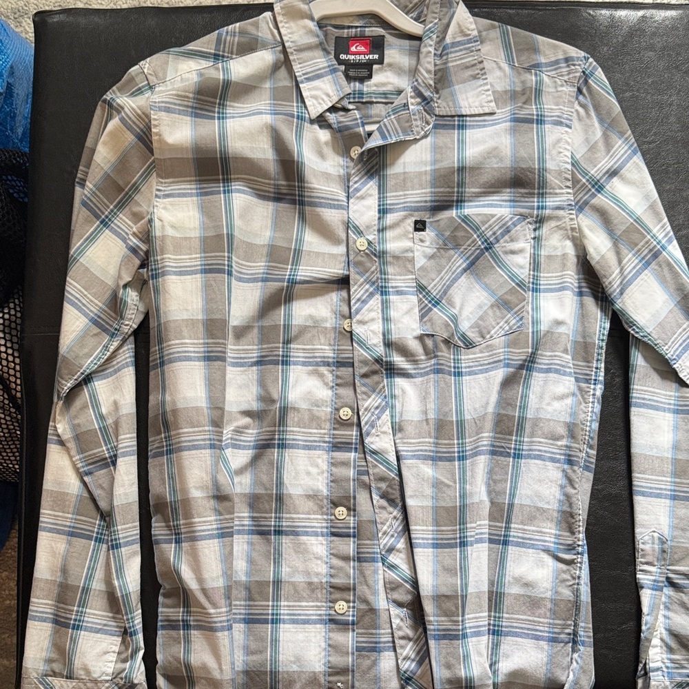 Quiksilver Men's Gray and Blue Checkered Shirt